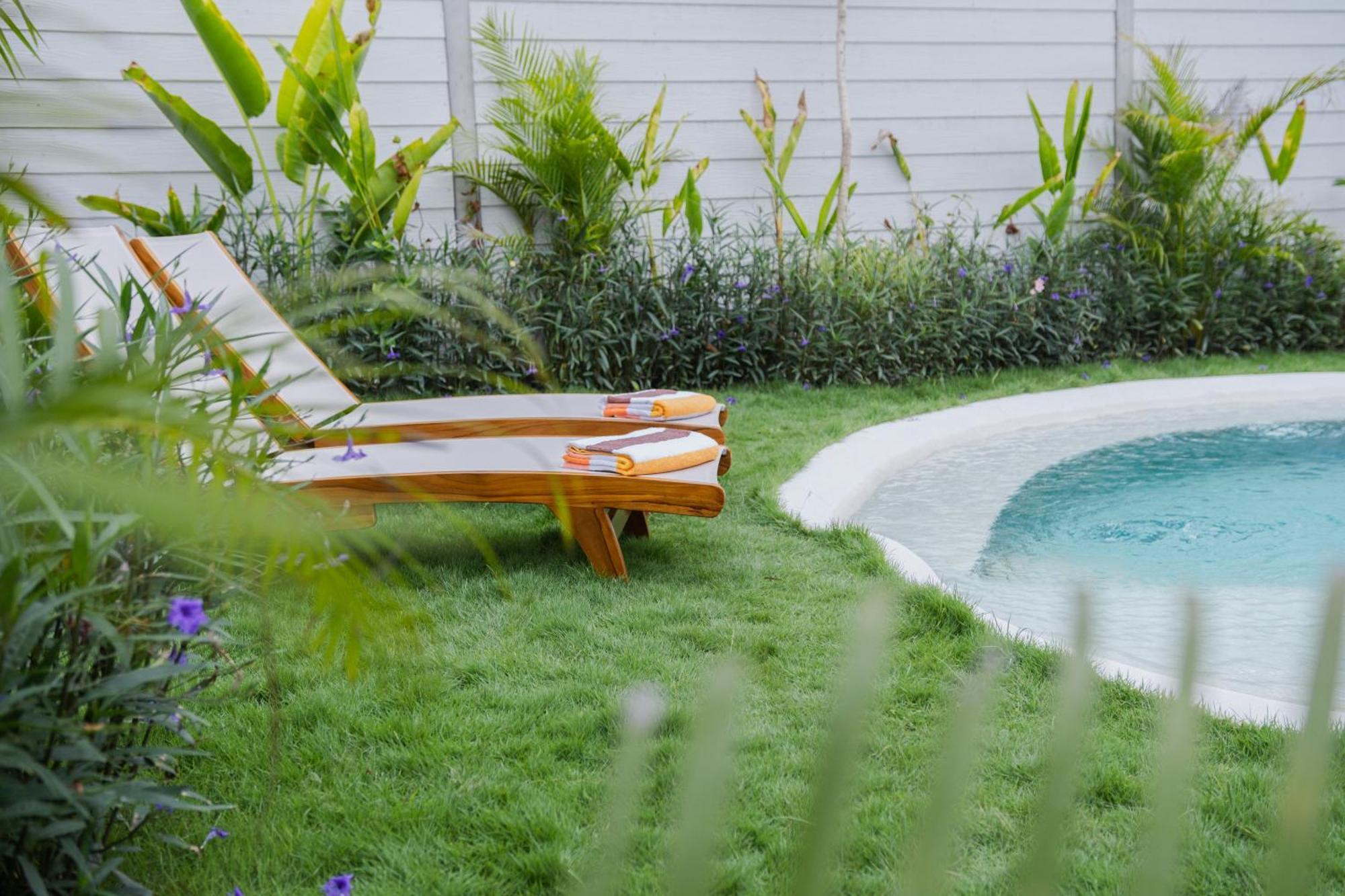Gili Boho Villas - Aesthetic Private Pool Villas กีลีตราวางัน ภายนอก รูปภาพ