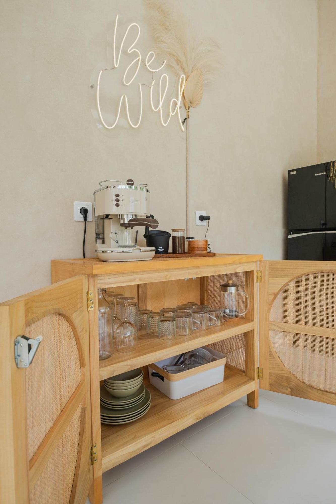 Gili Boho Villas - Aesthetic Private Pool Villas กีลีตราวางัน ภายนอก รูปภาพ