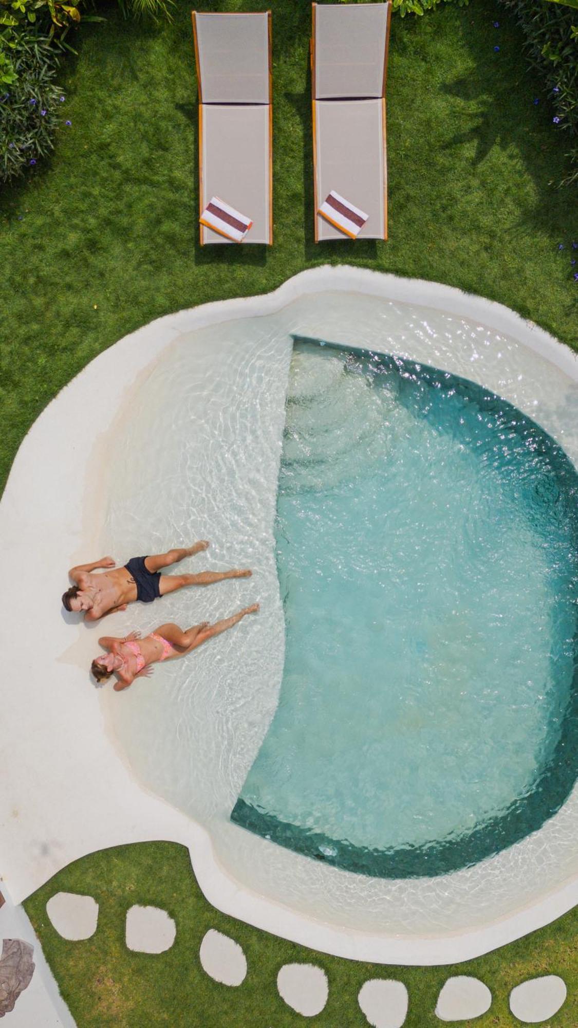 Gili Boho Villas - Aesthetic Private Pool Villas กีลีตราวางัน ภายนอก รูปภาพ