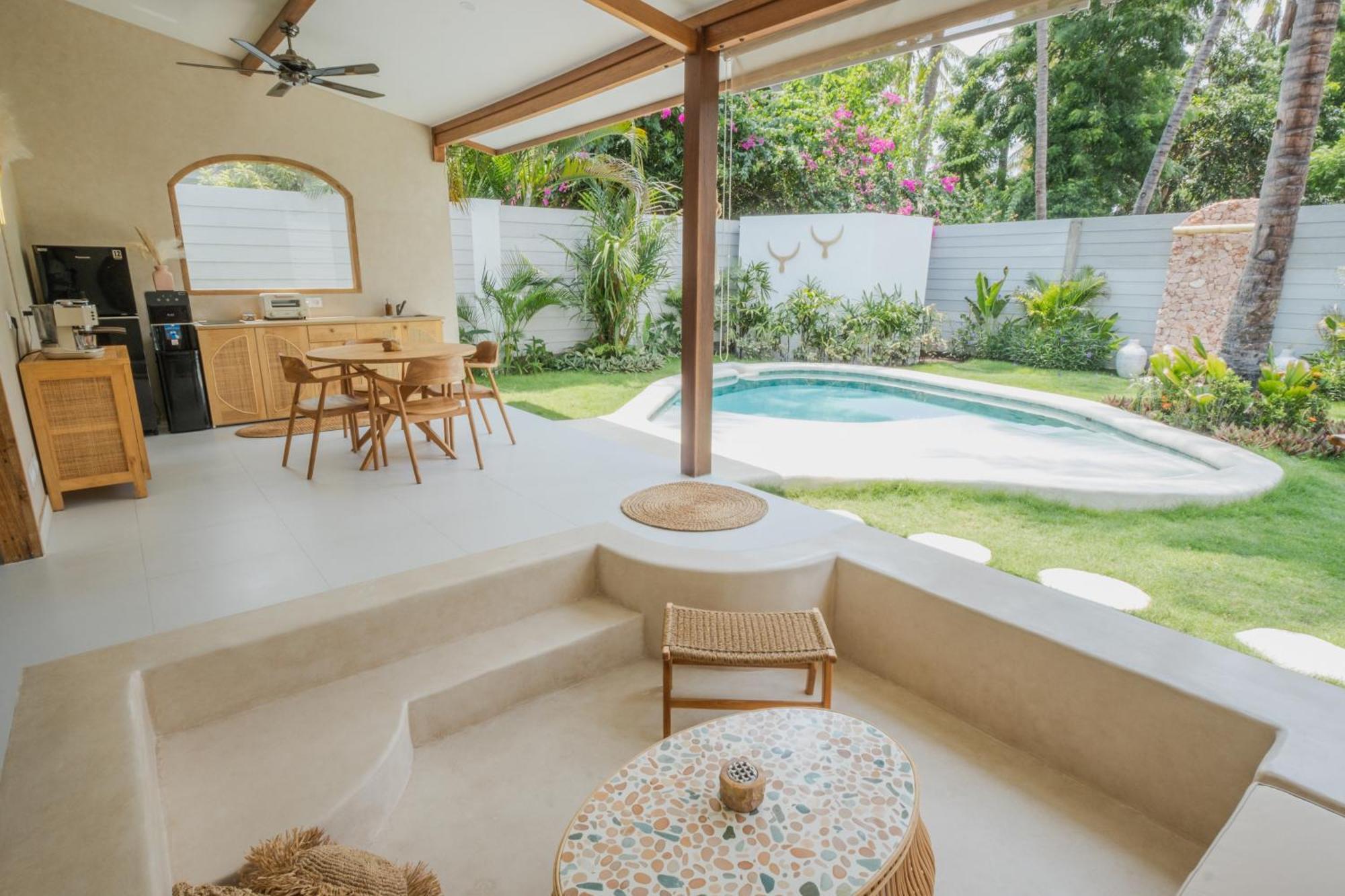 Gili Boho Villas - Aesthetic Private Pool Villas กีลีตราวางัน ภายนอก รูปภาพ