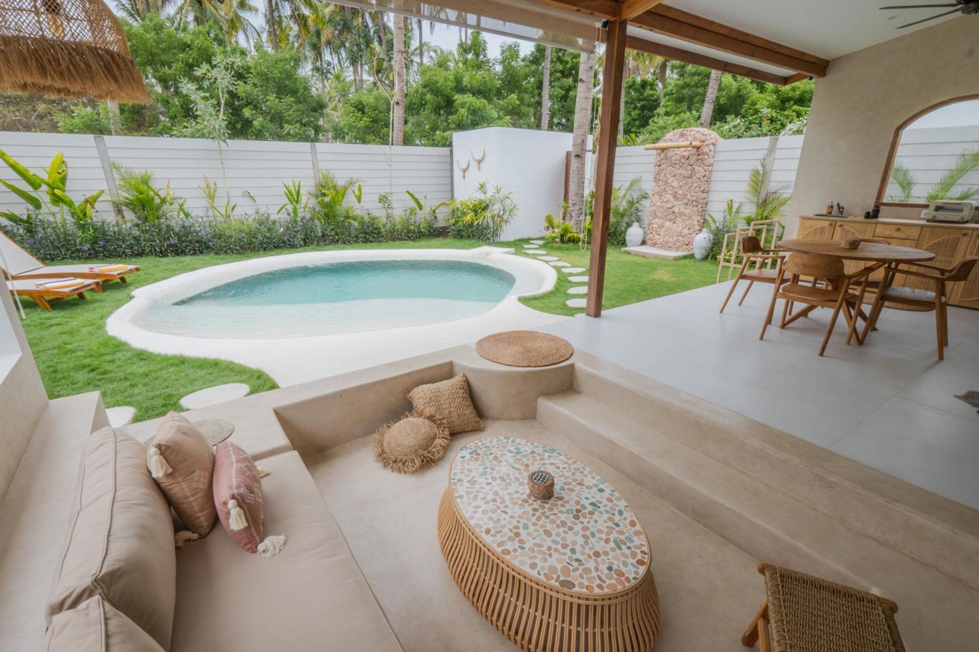 Gili Boho Villas - Aesthetic Private Pool Villas กีลีตราวางัน ภายนอก รูปภาพ