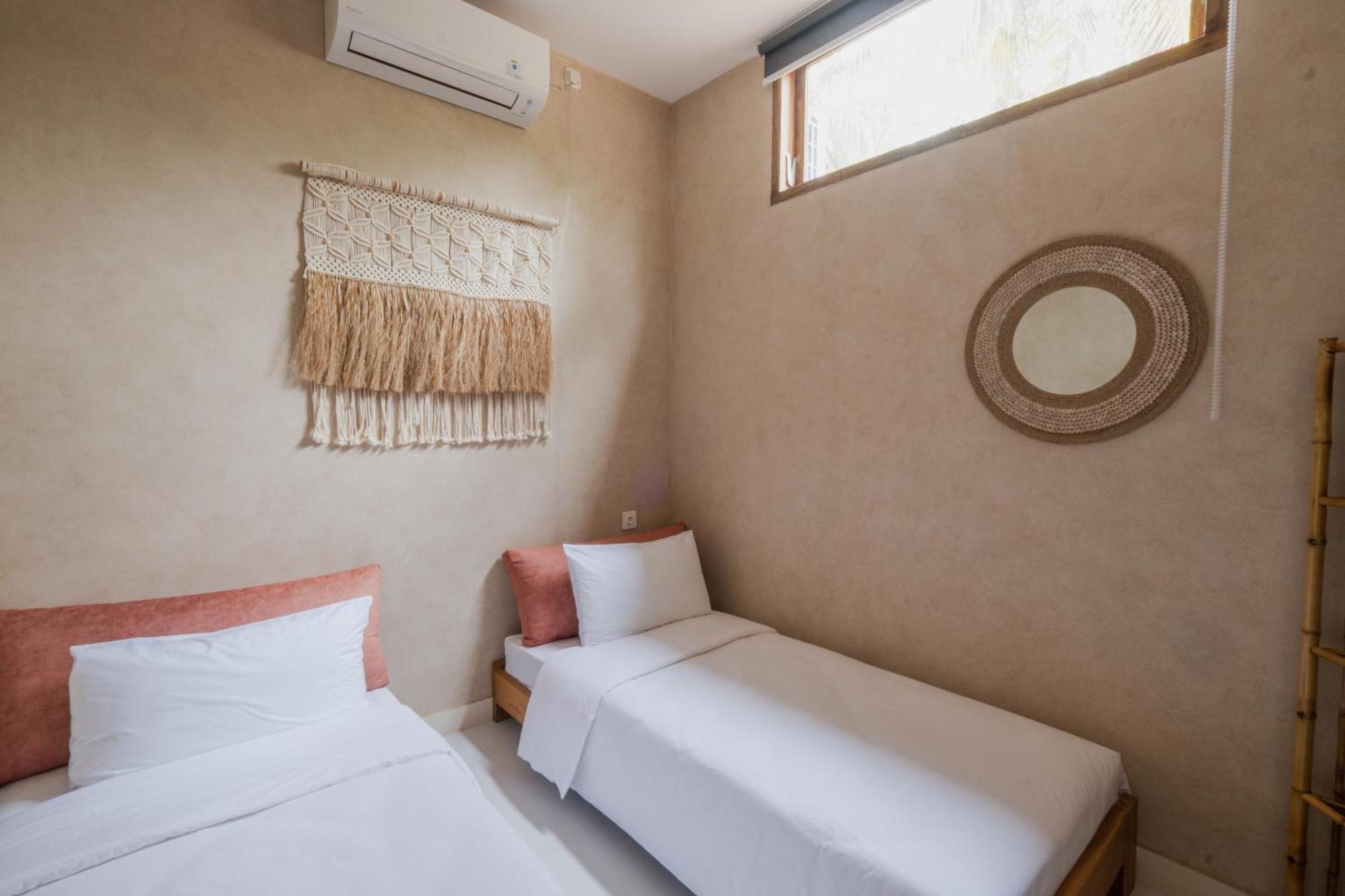 Gili Boho Villas - Aesthetic Private Pool Villas กีลีตราวางัน ภายนอก รูปภาพ
